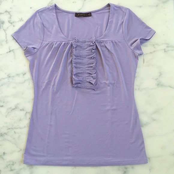 NWOT. The Limited Rayon/Spandex Lavender Purple Front Ruffle Design Blouse. - Picture 3 of 4